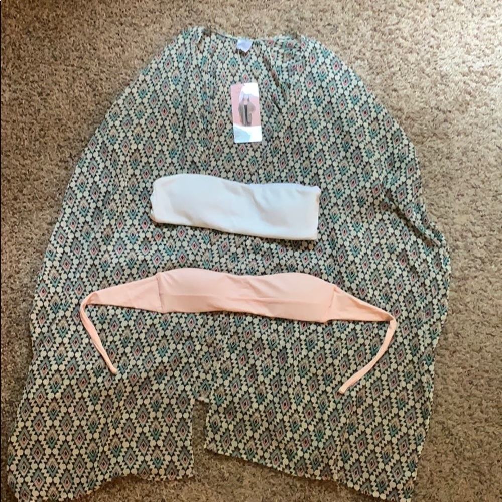 Beautiful swim & coverup bundle